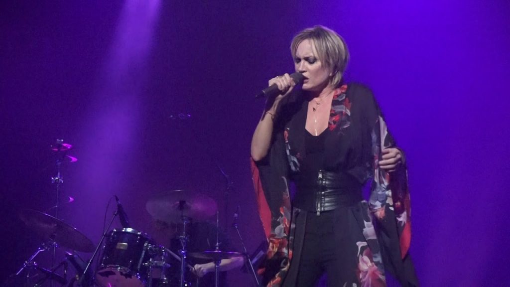 Patricia Kaas annonce un "World Tour 2021"